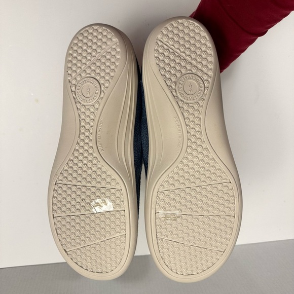 Revitalign "NWOT" Men's Orthotic Canvas Slip-Ons - Carefree Canvas Size 12 - Picture 7 of 11